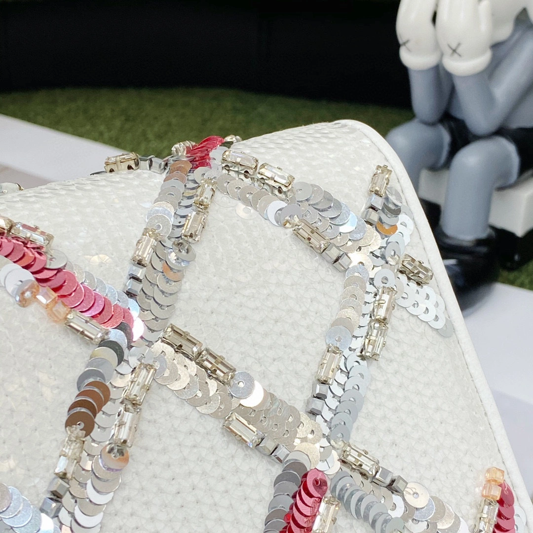 MOMO- high quality version AP2888-B08525-NJ315 item：B-B000H2809C