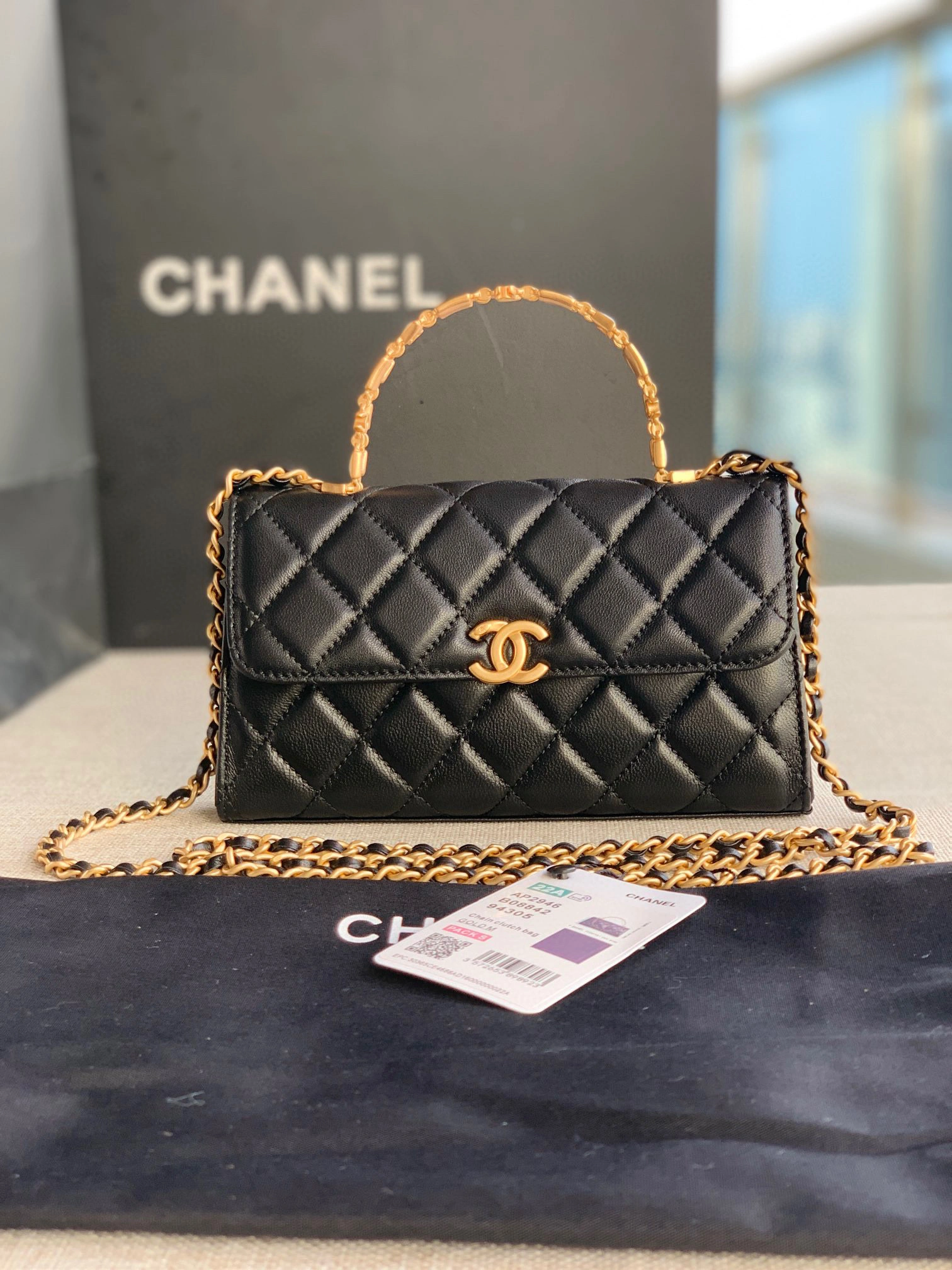 MOMO- high quality version AP2946-B08842-94305 Kelly sheephide item：B-B000J1517C