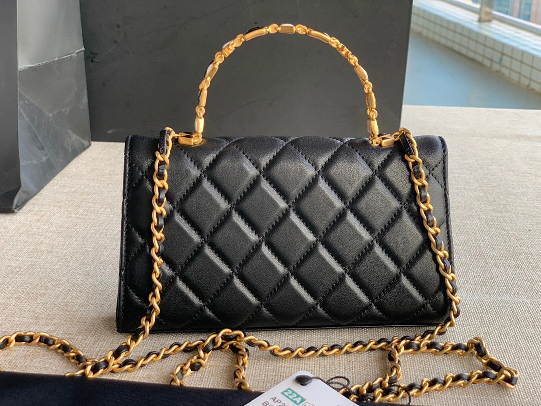 MOMO- high quality version AP2946-B08842-94305 Kelly sheephide item：B-B000J1517C