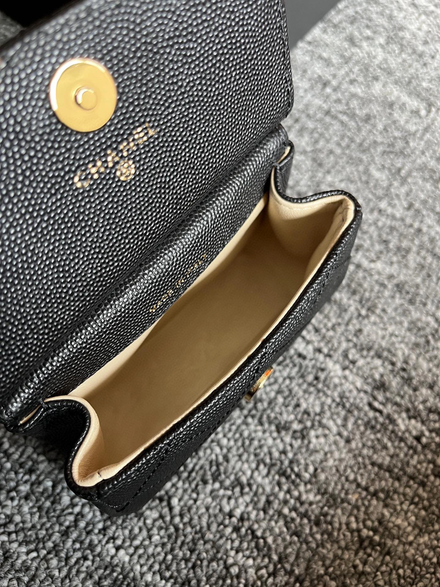 MOMO- high quality version AP3004-B09159-94305 item：B-B000J2608C