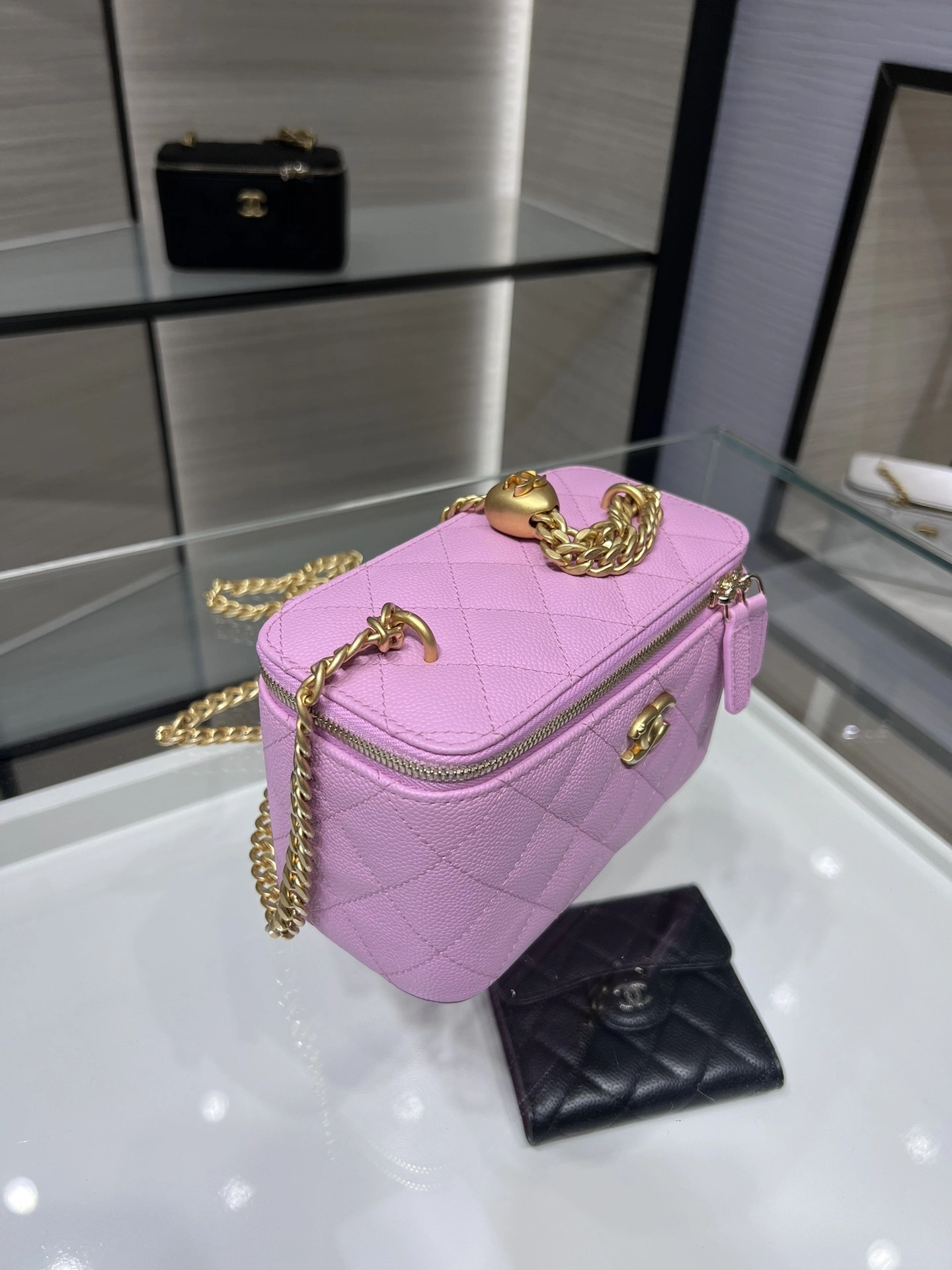 MOMO- high quality version AP3204-B10260-NM368 item：C-B000C0322C