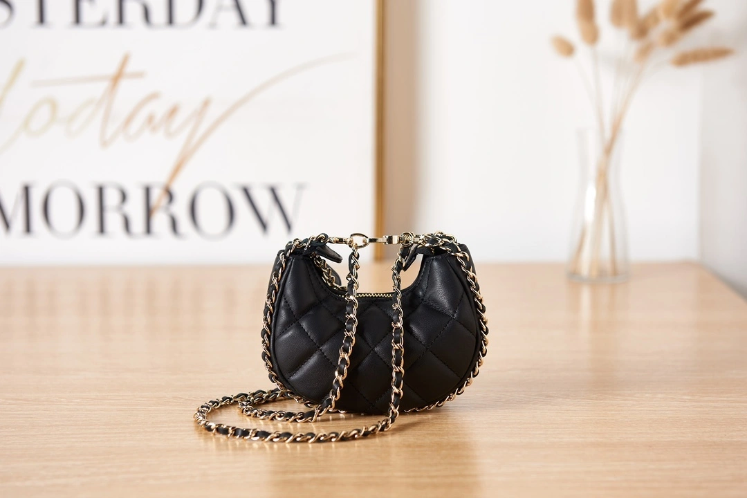 MOMO- high quality version AP3232-B10224-94305 item：C-B000C2009C