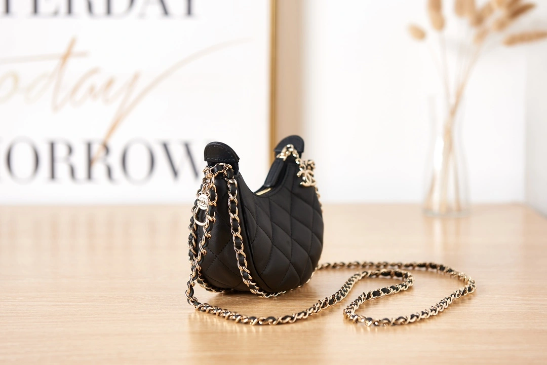 MOMO- high quality version AP3232-B10224-94305 item：C-B000C2009C