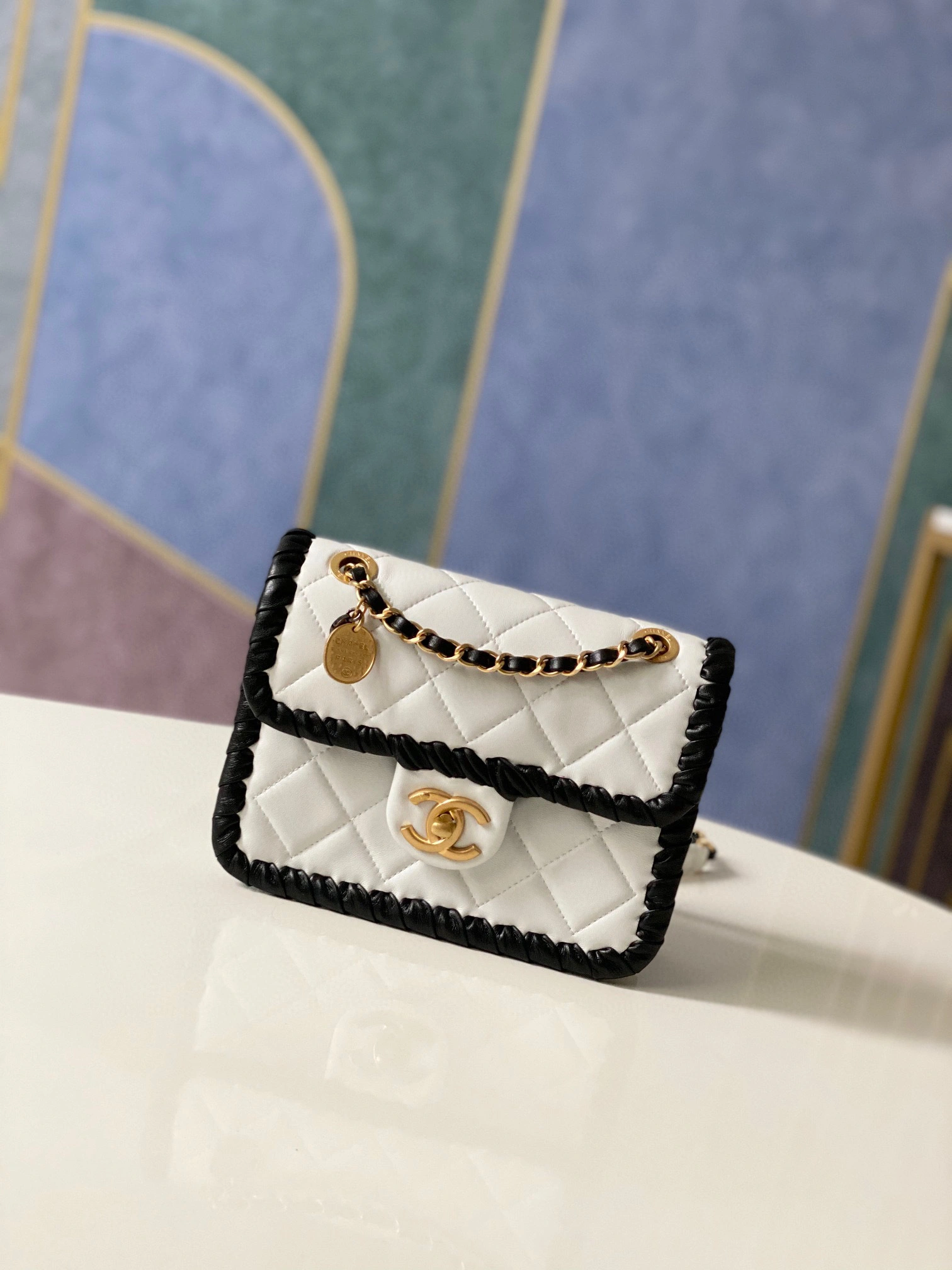 MOMO- high quality version AS2495-B07252-10601 sheephide item：B-B000K1819C
