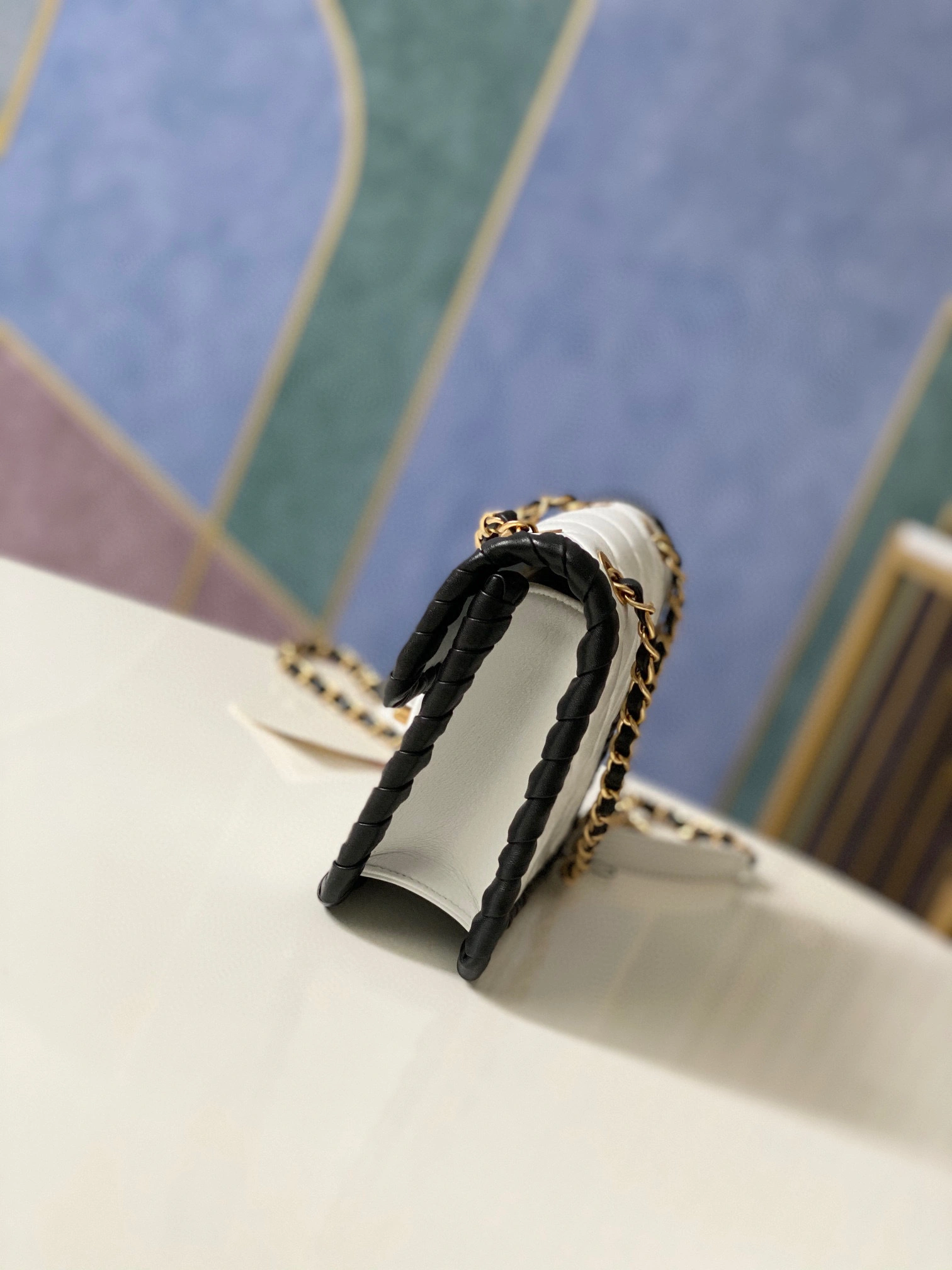 MOMO- high quality version AS2495-B07252-10601 sheephide item：B-B000K1819C