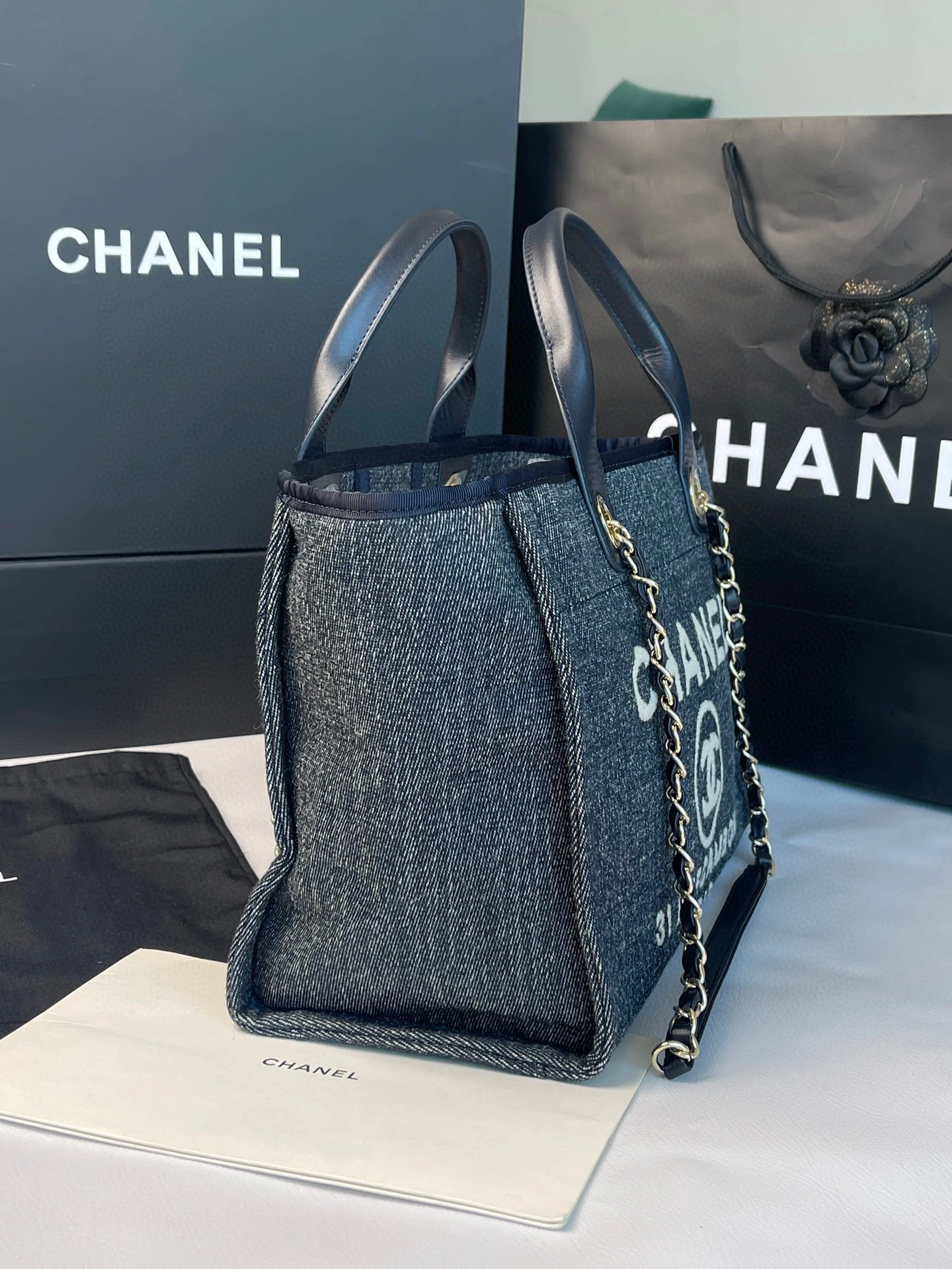 MOMO- high quality version AS3257-B09051-NK138 item：B-B000K1702C