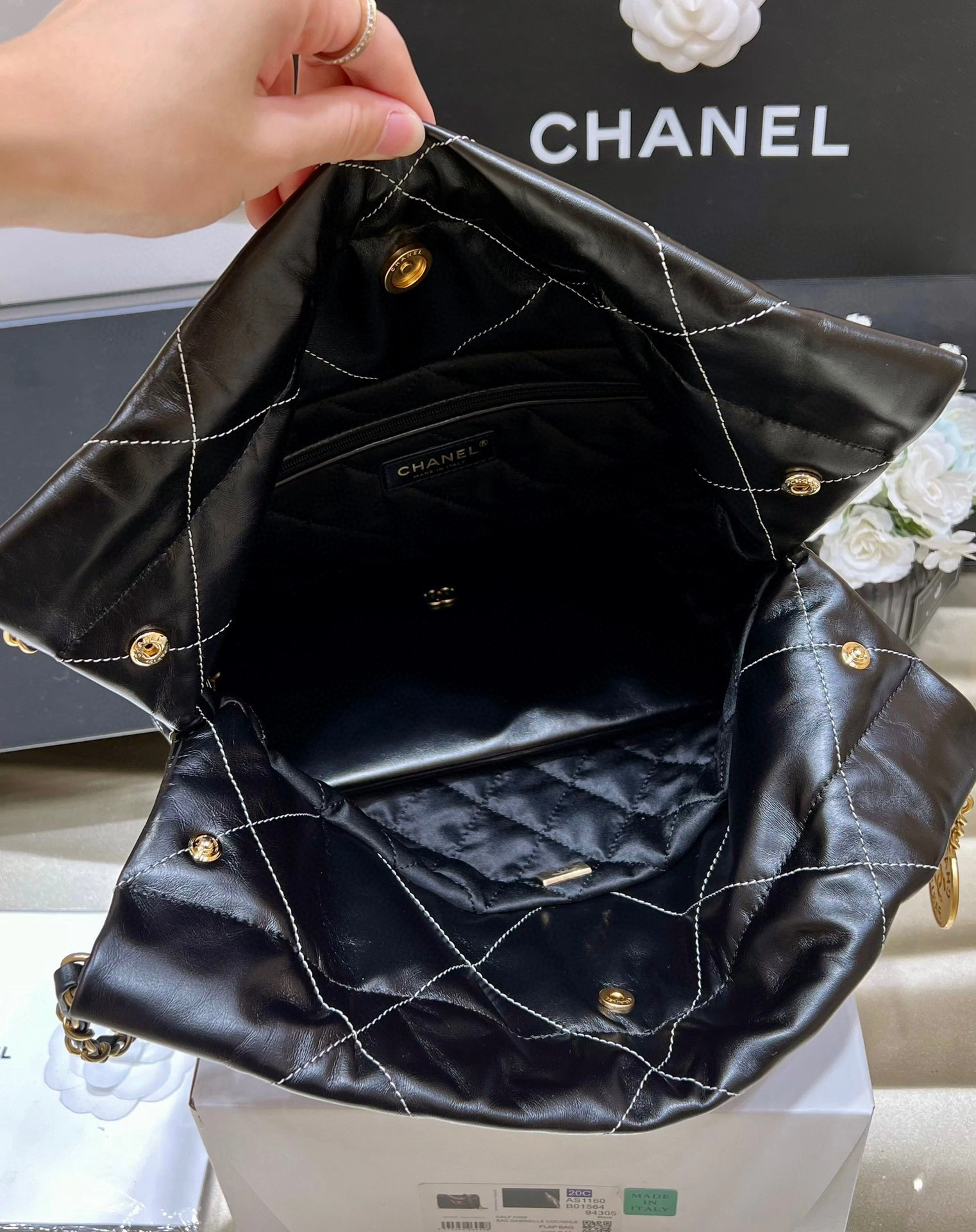 MOMO- high quality version AS3260-B09981-NM240 22BAG item：B-B000L1312C