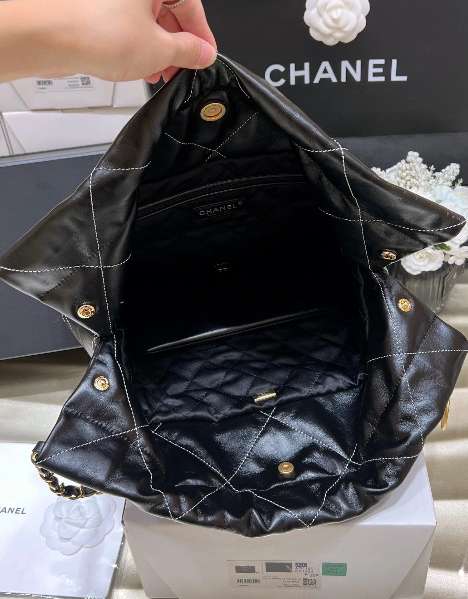 MOMO- high quality version AS3261-B09881-NM240 22BAG item：B-B000L1211C