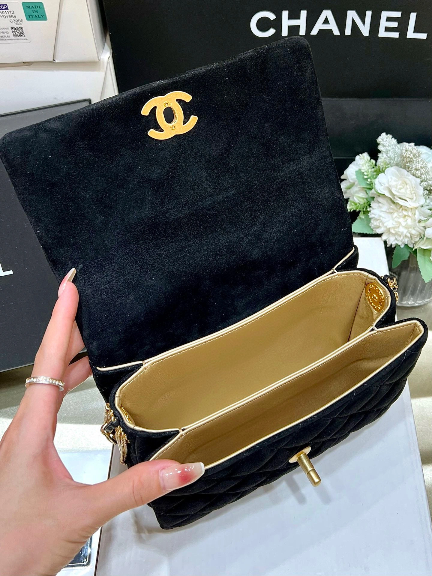 MOMO- high quality version AS3378-B08480-94305 item：B-B000H2813C