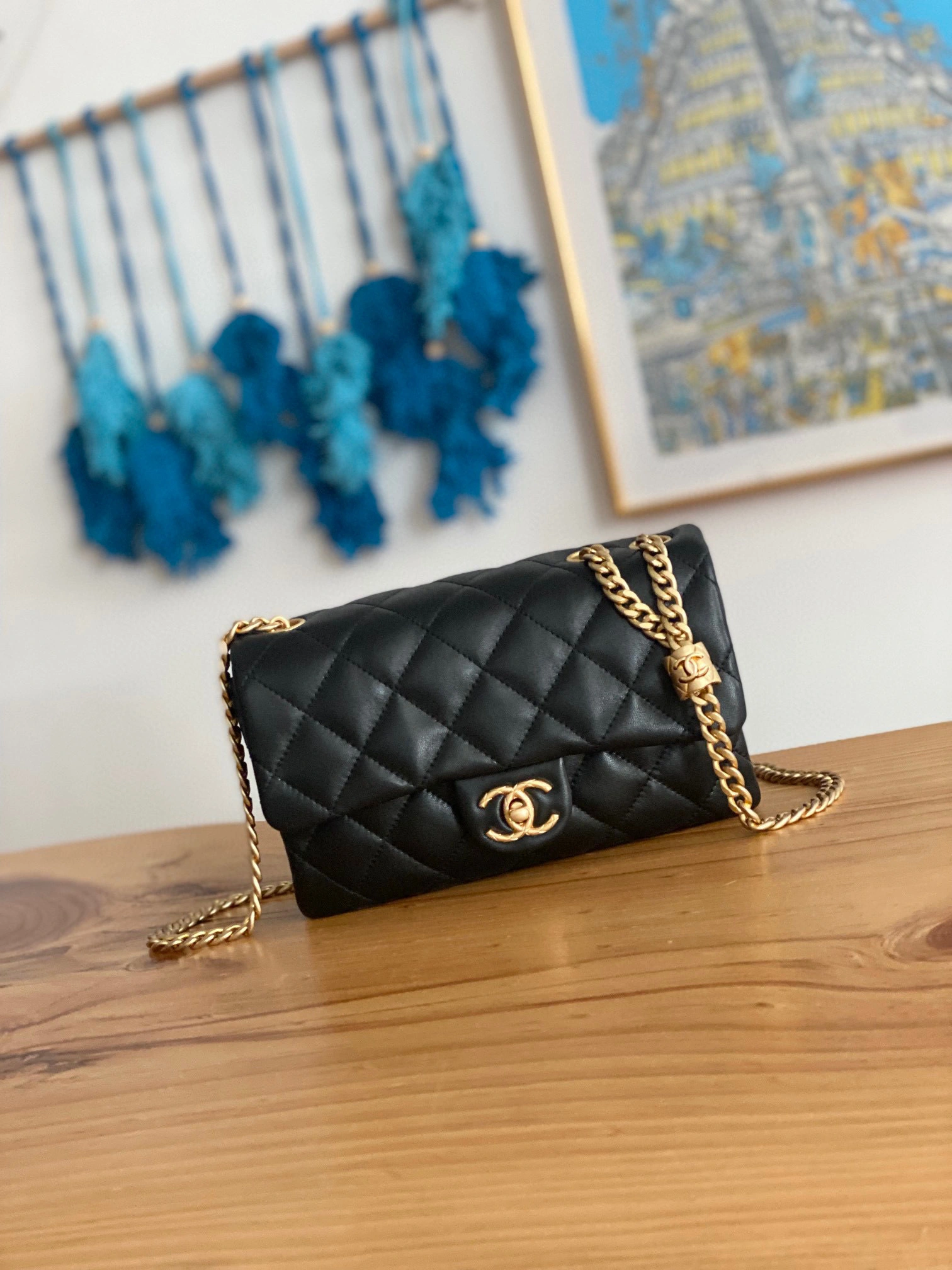 MOMO- high quality version AS3393-B09209-94305 sheephide item：B-B202J1518C