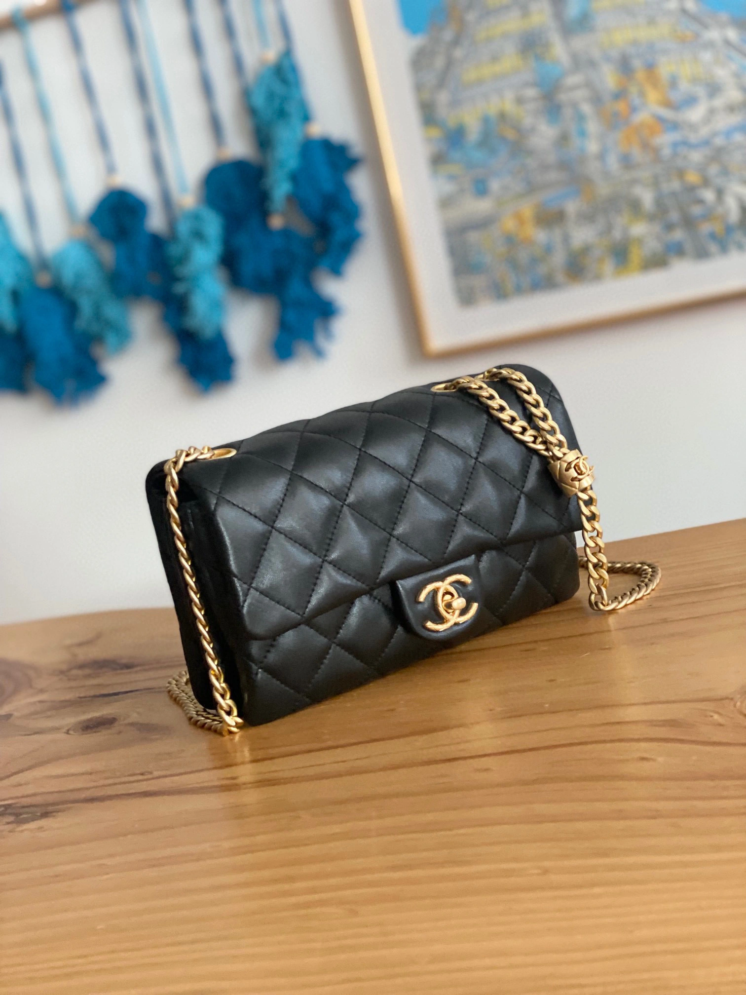 MOMO- high quality version AS3393-B09209-94305 sheephide item：B-B202J1518C