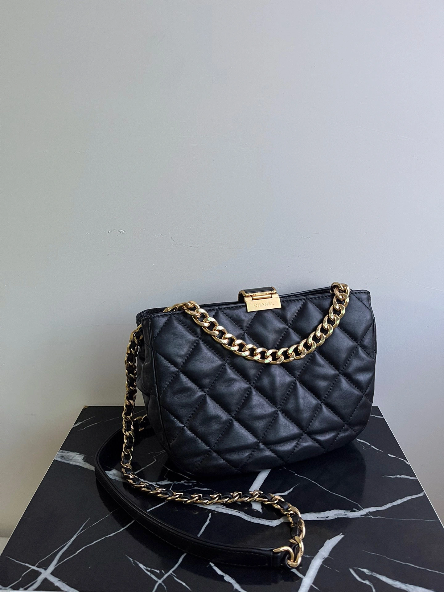 MOMO- high quality version AS3476-B08852-94305 sheephide item：B-B000K0815C
