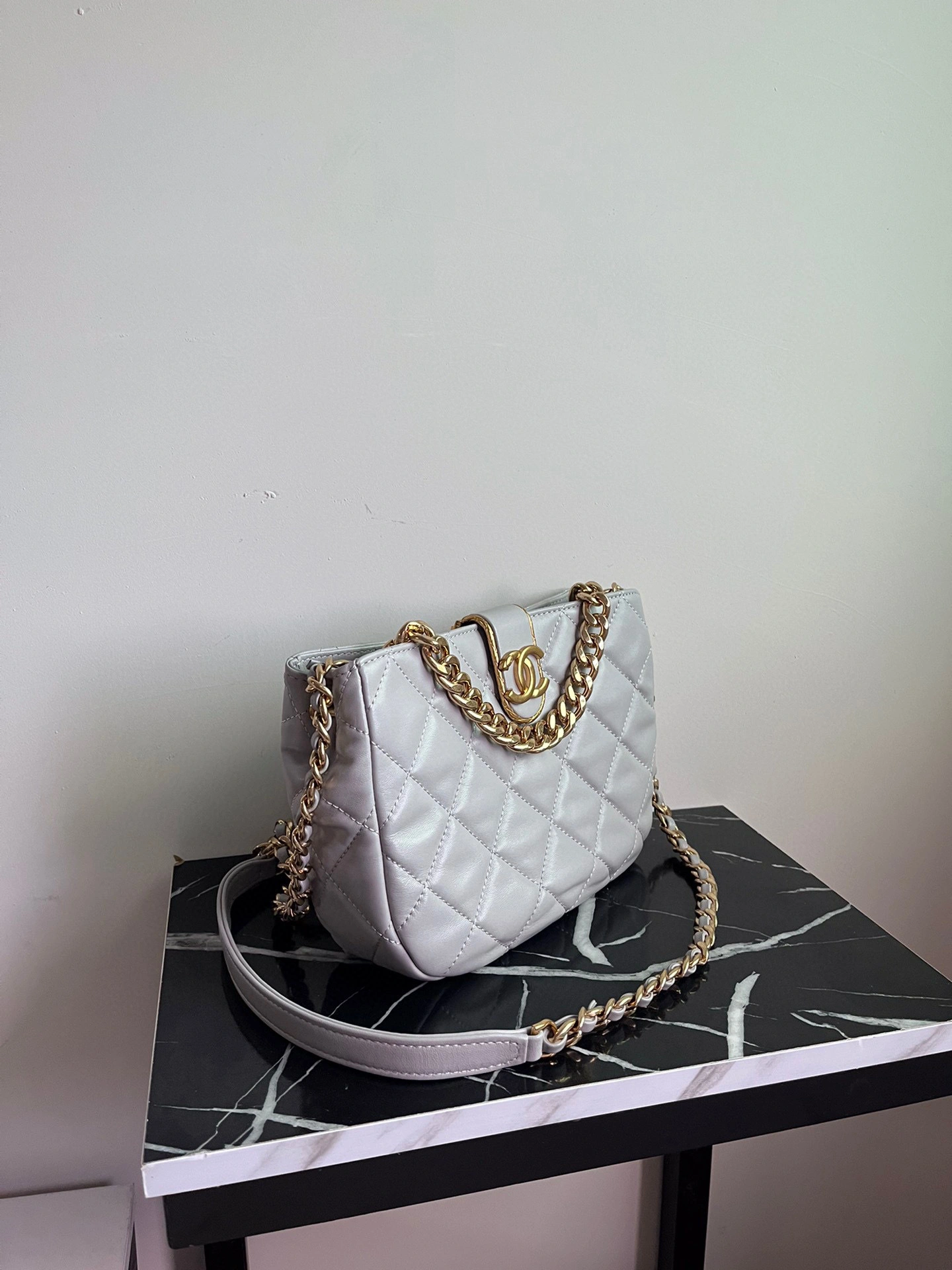 MOMO- high quality version AS3476-B08852-NJ530 sheephide item：B-B000K0814C