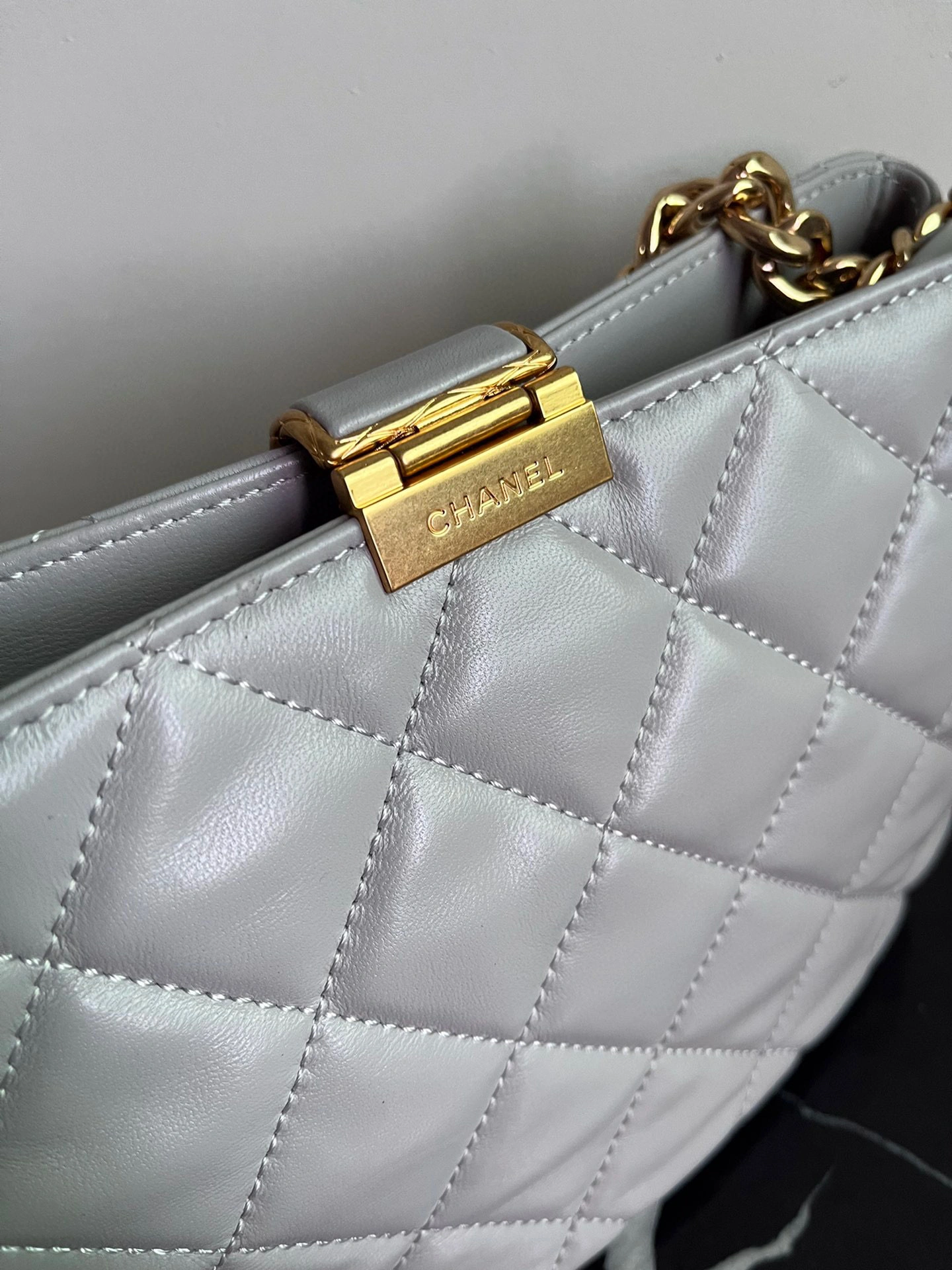 MOMO- high quality version AS3476-B08852-NJ530 sheephide item：B-B000K0814C