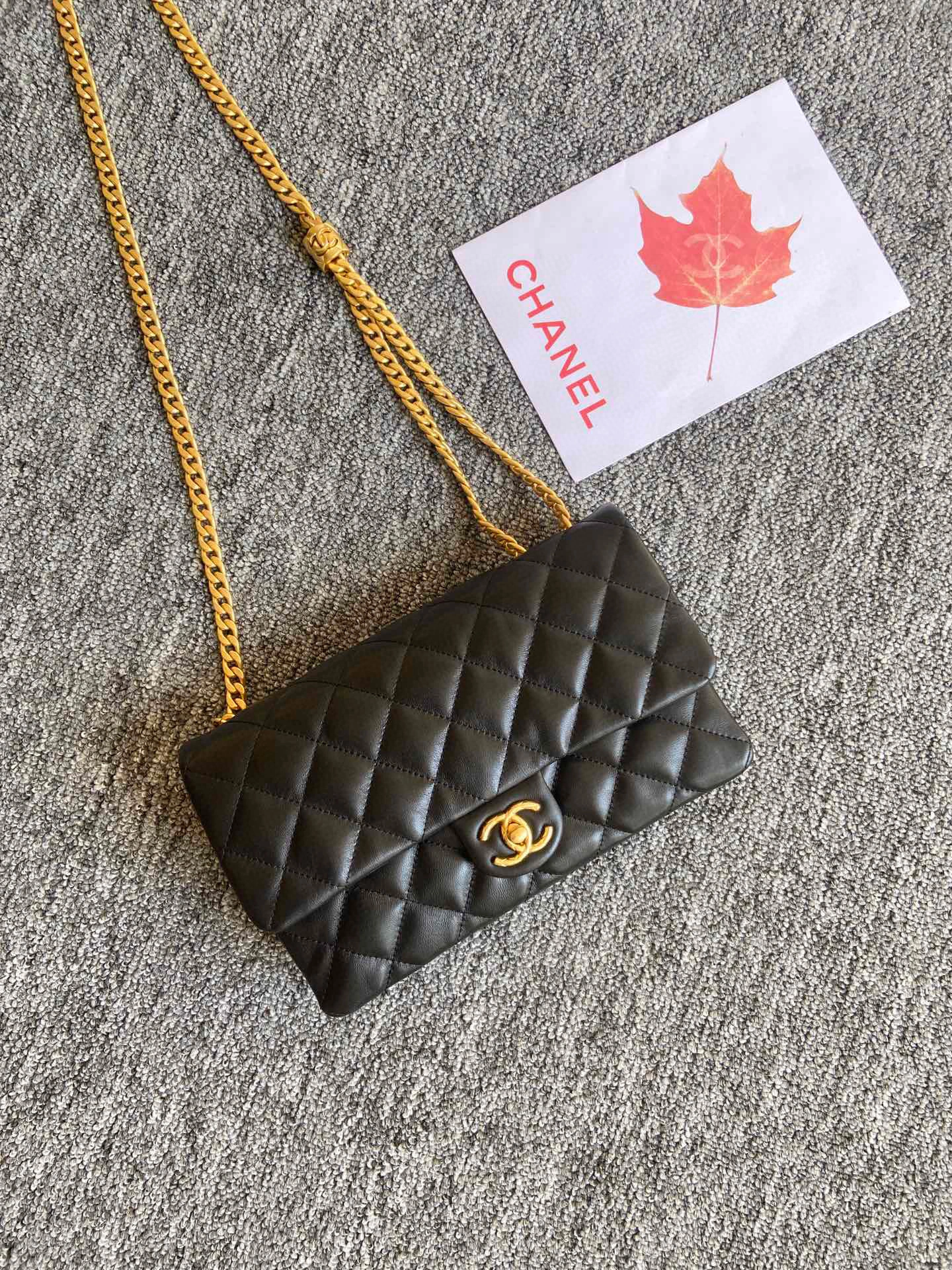 MOMO- high quality version AS3609-B09209-94305 sheephide item：C-B184A1012C