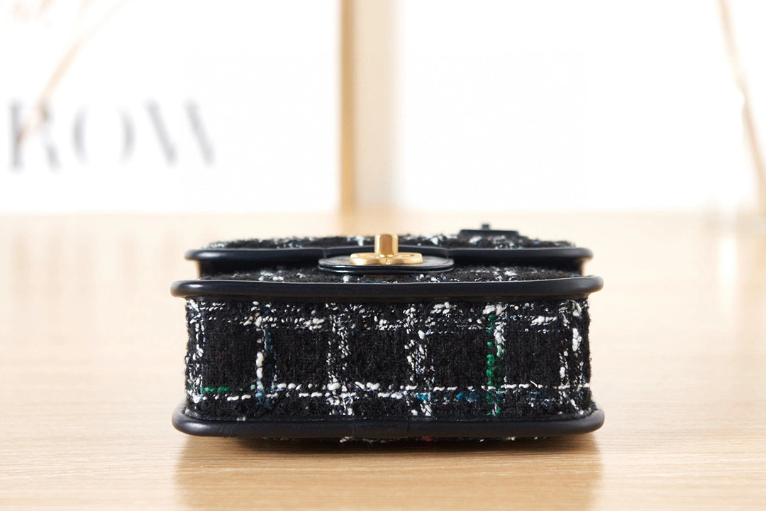MOMO- high quality version AS3652-B09404-NK302 item：B-B000J1808C