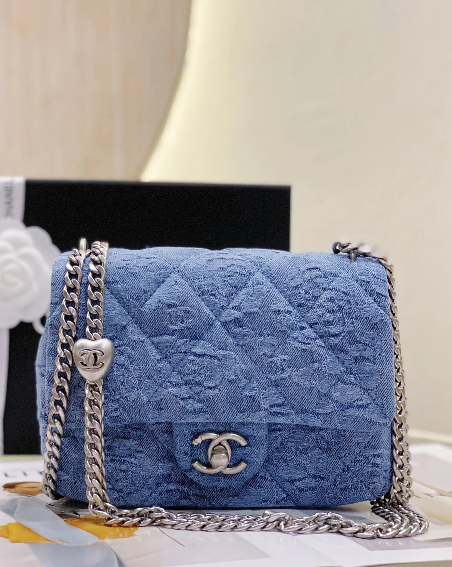 MOMO- high quality version AS3819-B10495-NM715 CF item：C-B000C2004C