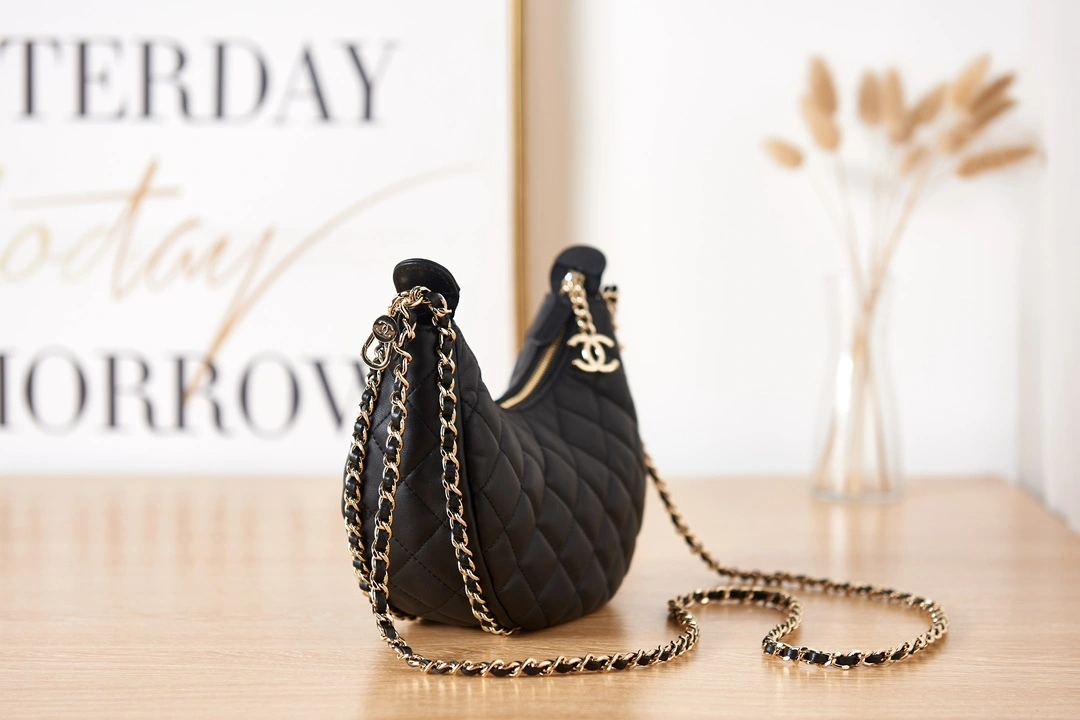 MOMO- high quality version AS3917-B10551-94305 item：C-B000C2010C