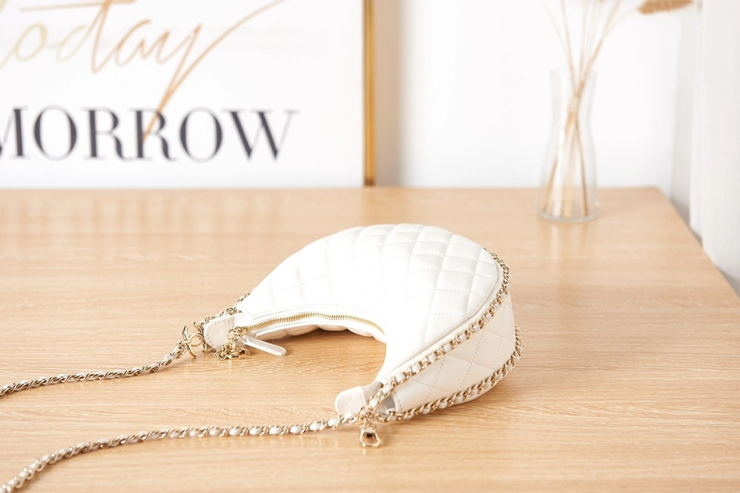 MOMO- high quality version AS3917-B10551-NM367 item：C-B000C2011C