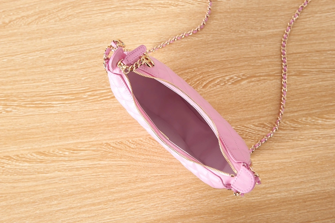 MOMO- high quality version AS3917-B10551-NM368 item：C-B000C2013C