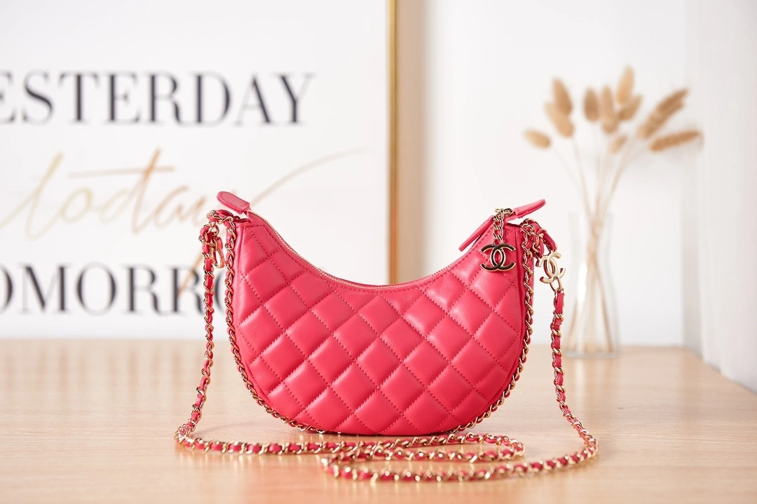 MOMO- high quality version AS3917-B10551-NM373 item：C-B000C2014C