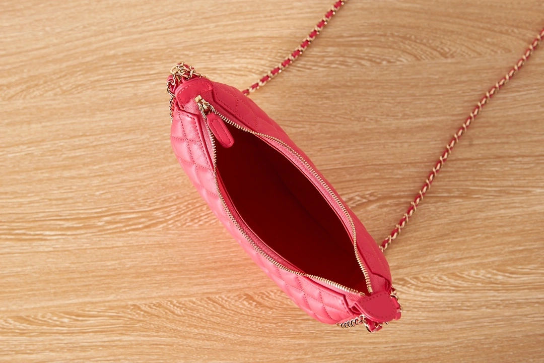 MOMO- high quality version AS3917-B10551-NM373 item：C-B000C2014C