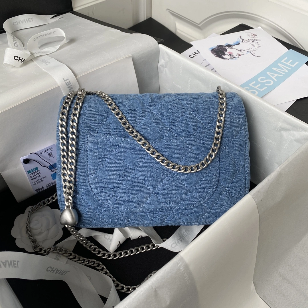 MOMO- high quality version AS3921-B10495-NM715 CF item：C-B000C2005C