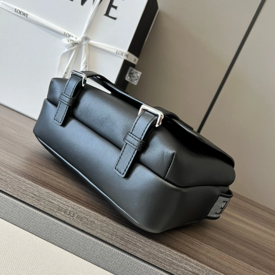MOMO- high quality version B553A72X21-1100 cowhide item：B-B000J2708C