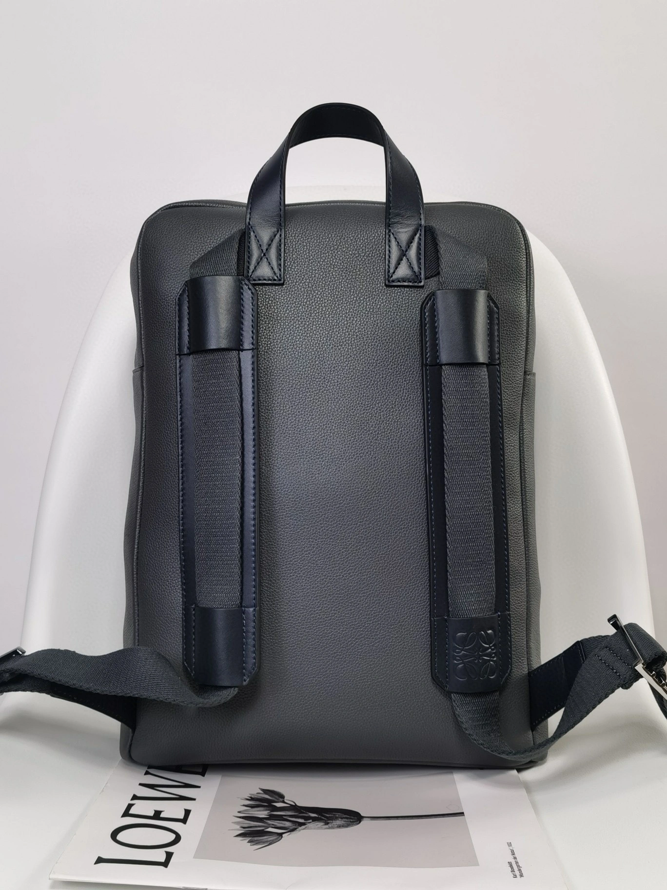 MOMO- high quality version B553J18X01-1110 cowhide item：B-B000J2922C