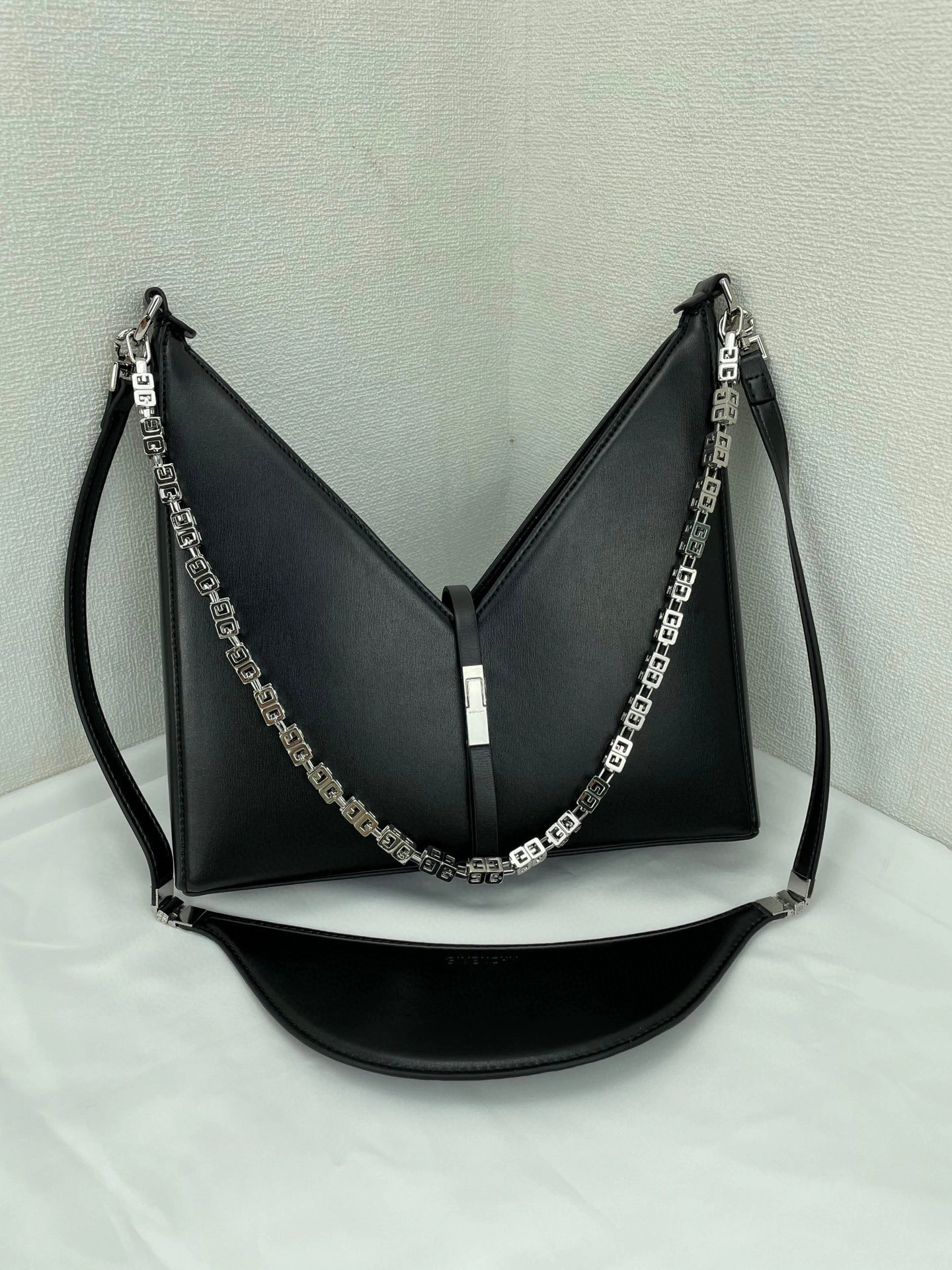 MOMO- high quality version BB50GTB00D-001 2021 Cut Out cowhide item：B-B000L1222C