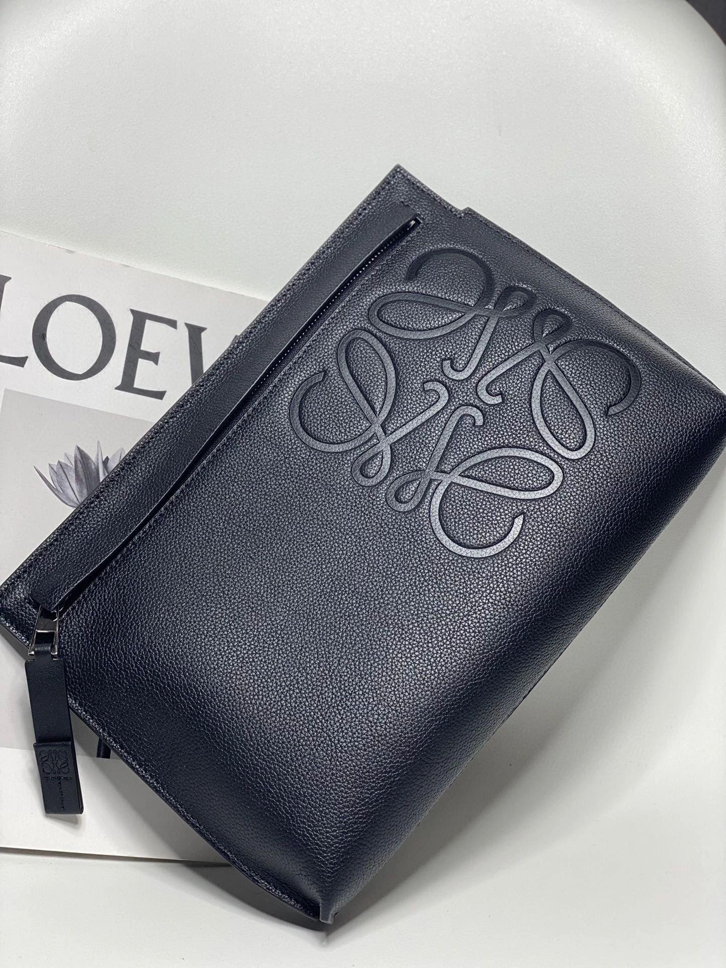 MOMO- high quality version C500W05X01-1100 T pouch calfskin item：B-B000J2924C
