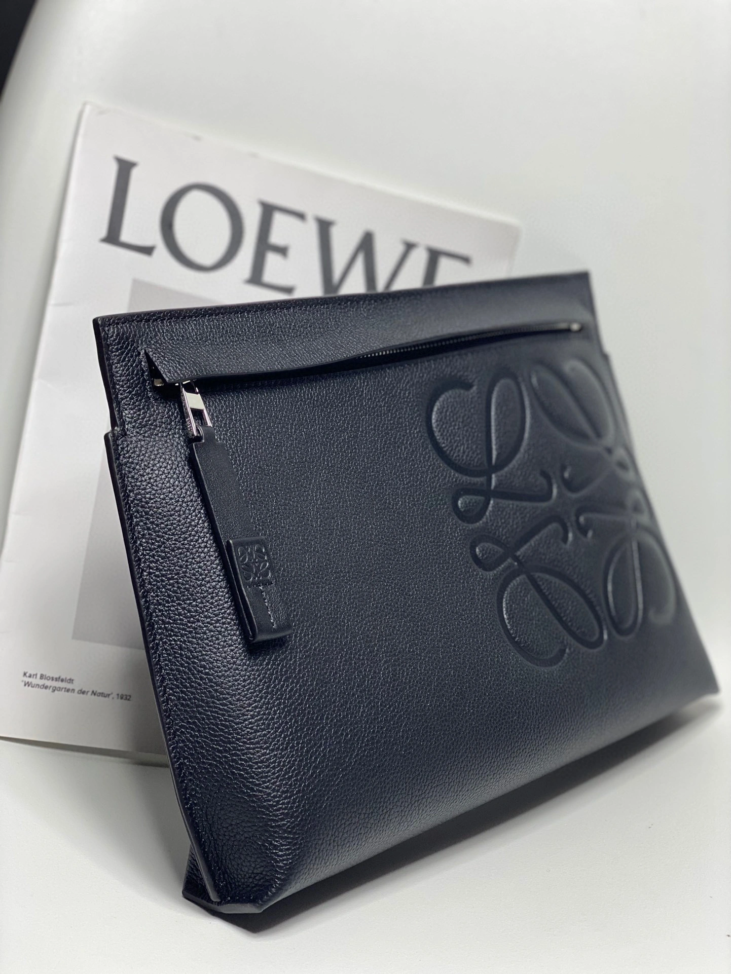 MOMO- high quality version C500W05X01-1100 T pouch calfskin item：B-B000J2924C