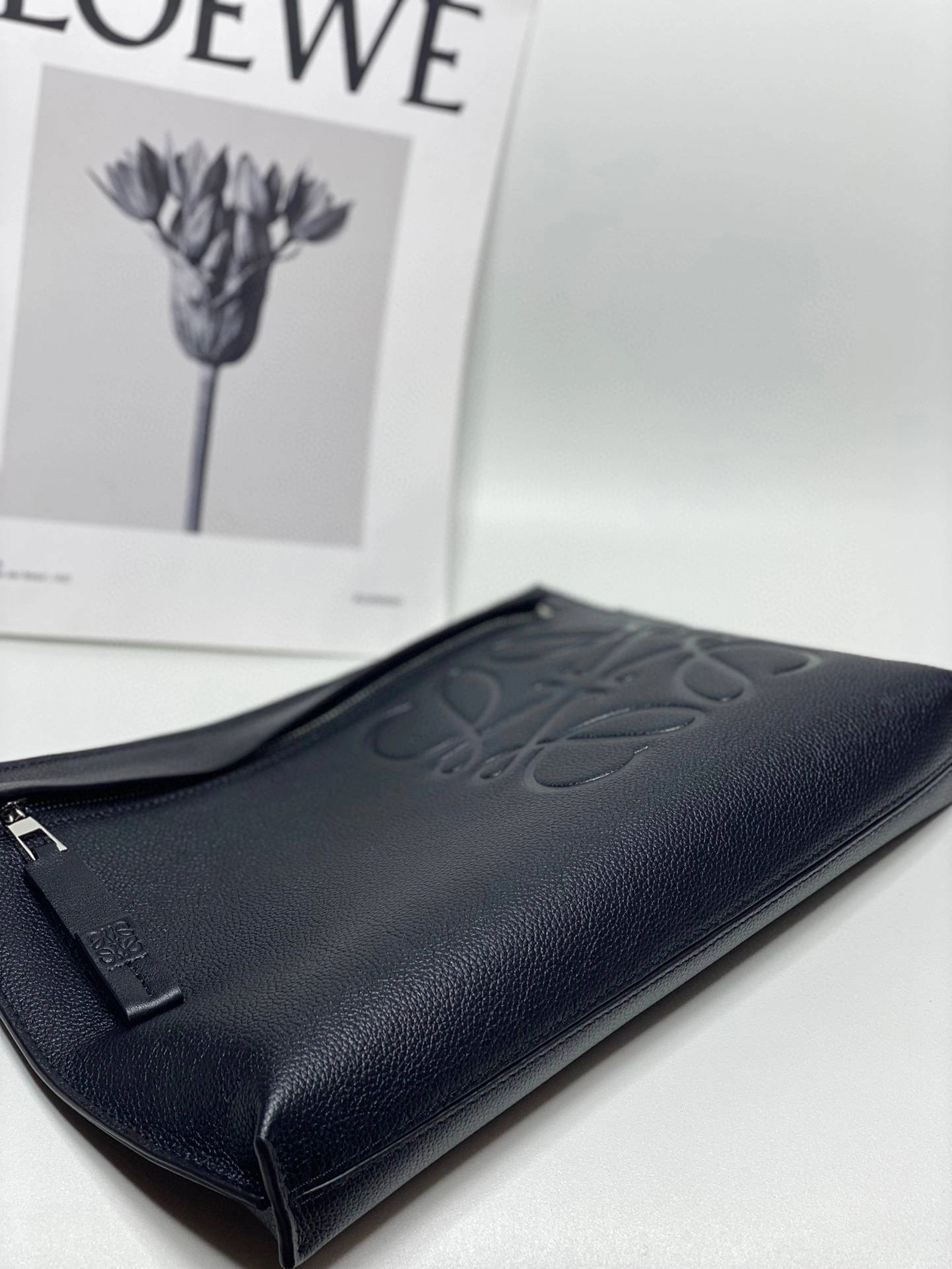 MOMO- high quality version C500W05X01-1100 T pouch calfskin item：B-B000J2924C