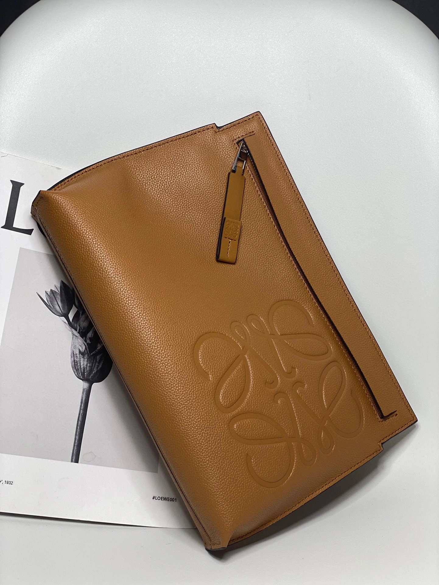 &MOMO- high quality version C500W05X01-2530 T pouch calfskin item：B-B000J2923C
