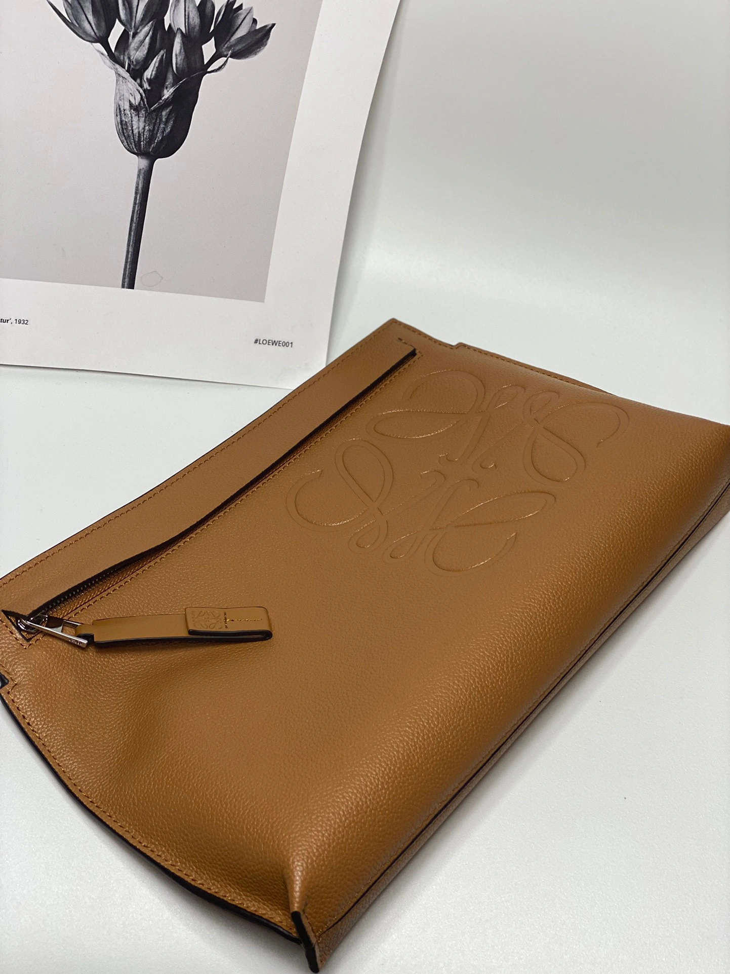 &MOMO- high quality version C500W05X01-2530 T pouch calfskin item：B-B000J2923C