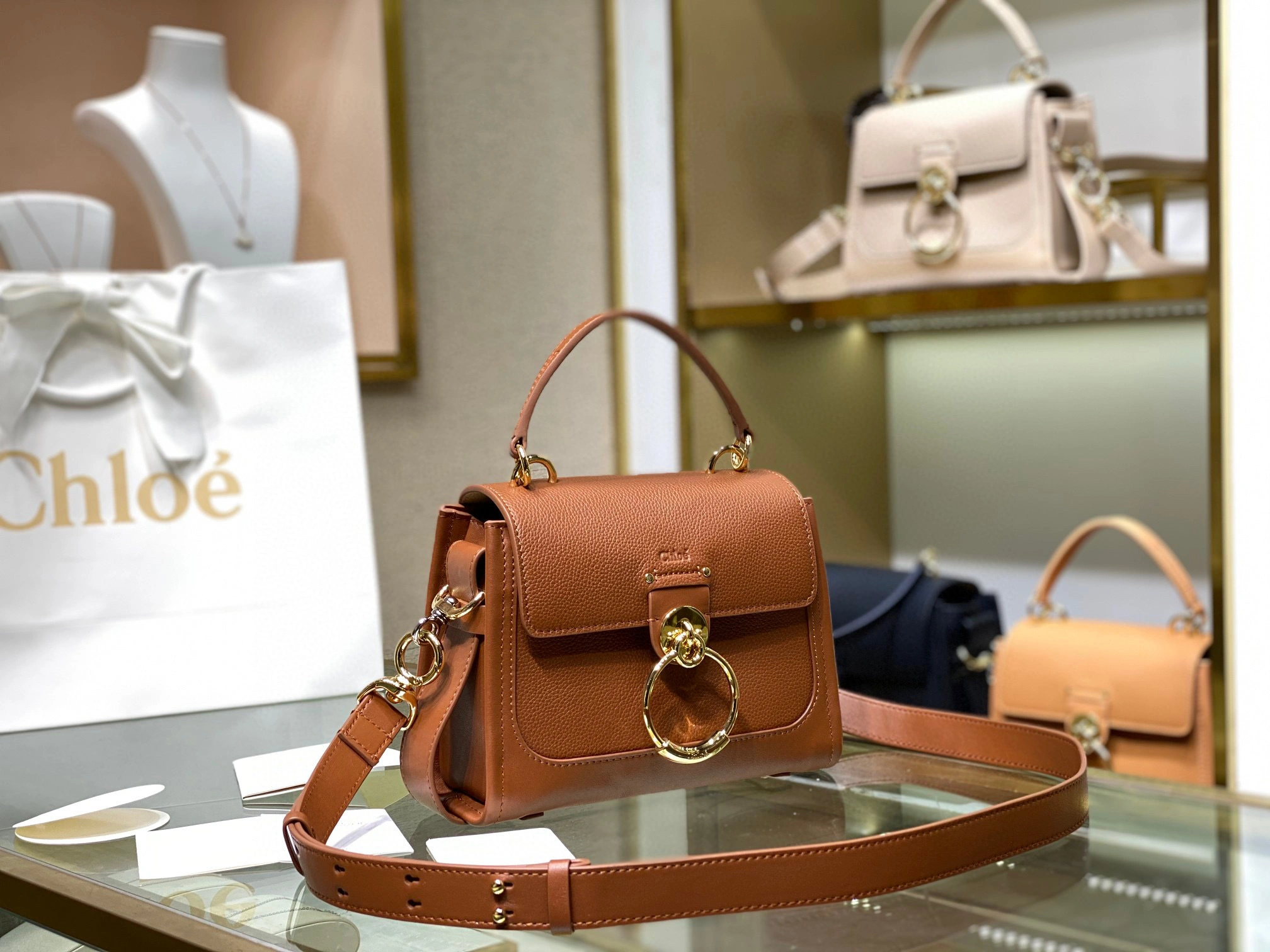 MOMO- high quality version CHC22-SS143G33-27S Tess Day calfskin item：B-B063J2322C