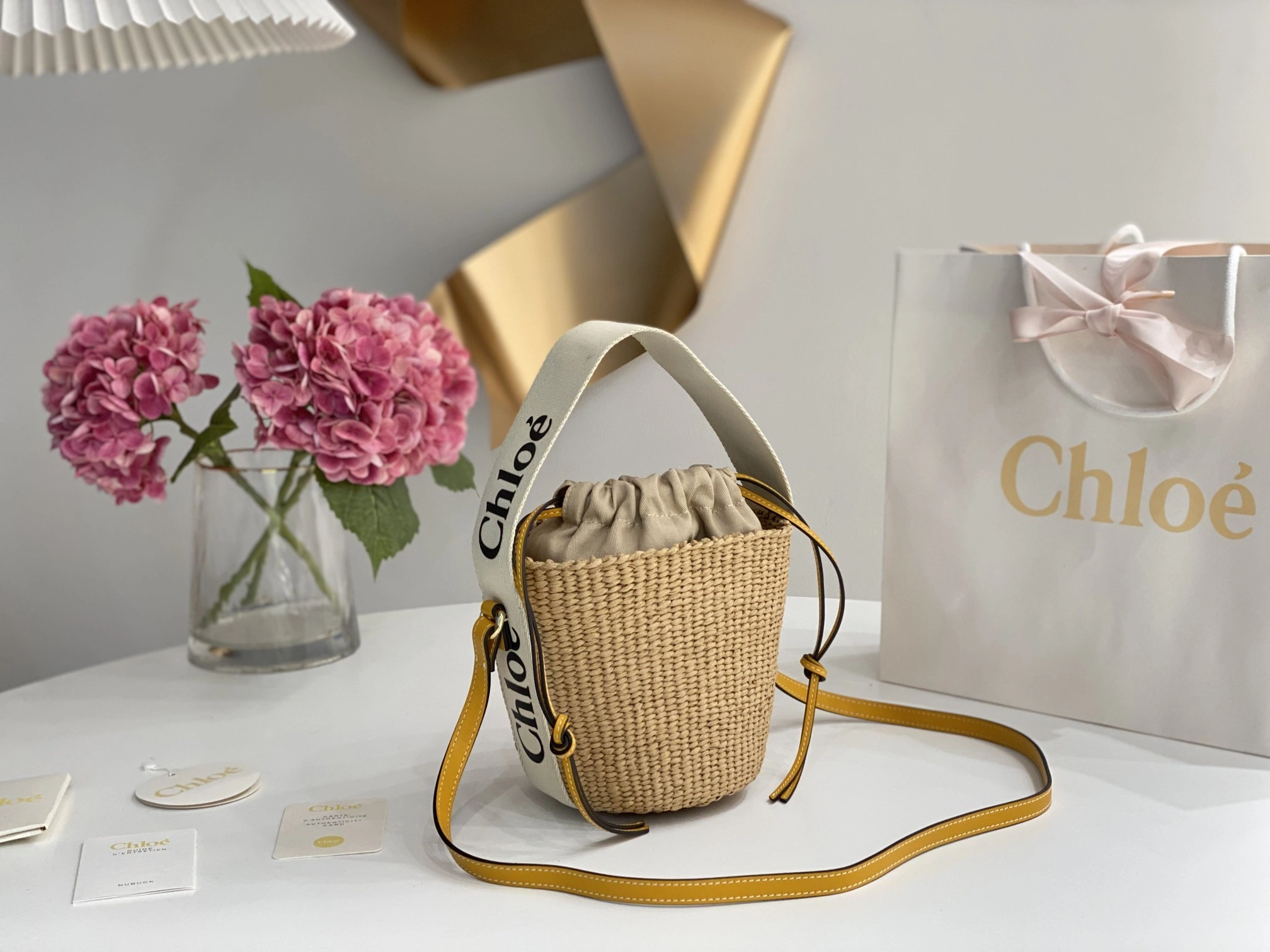 MOMO- high quality version CHC22SS381G55101 Small Woody Basket item：C-B063B1113C