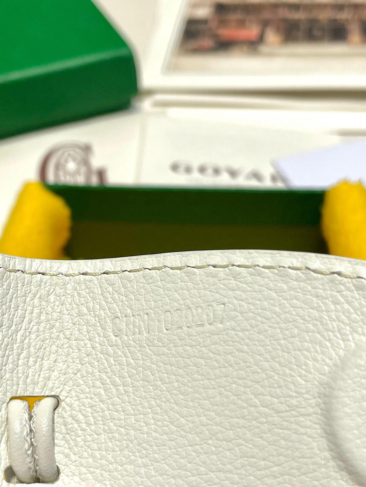 MOMO- high quality version CROCUNPMLCL Croc Universel item：B-B000K2201C