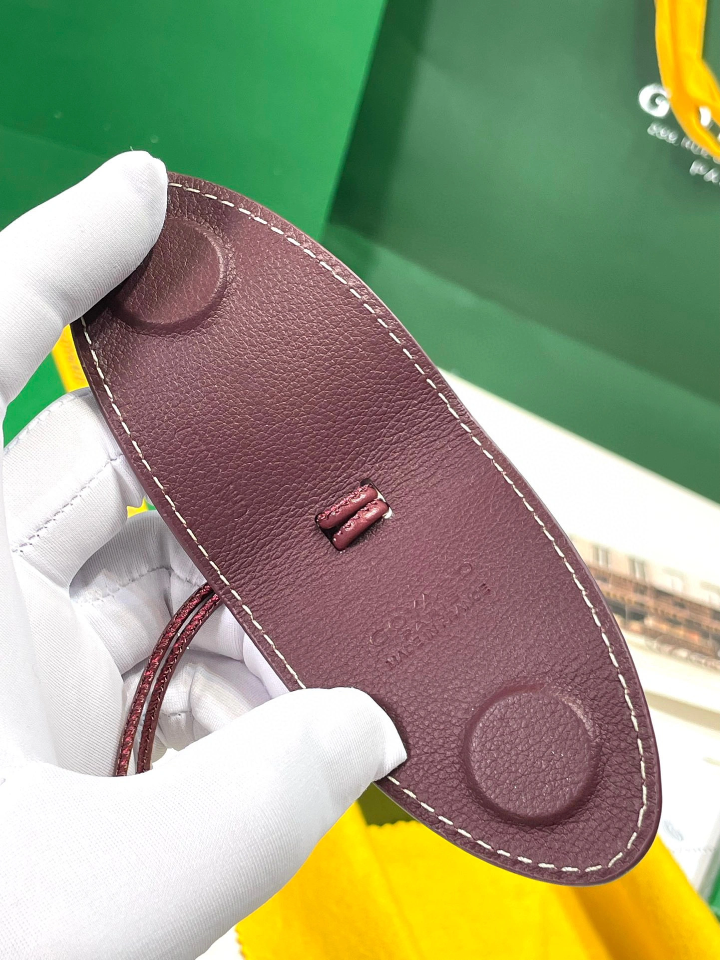 MOMO- high quality version CROCUNPMLCL Croc Universel item：B-B000K2203C