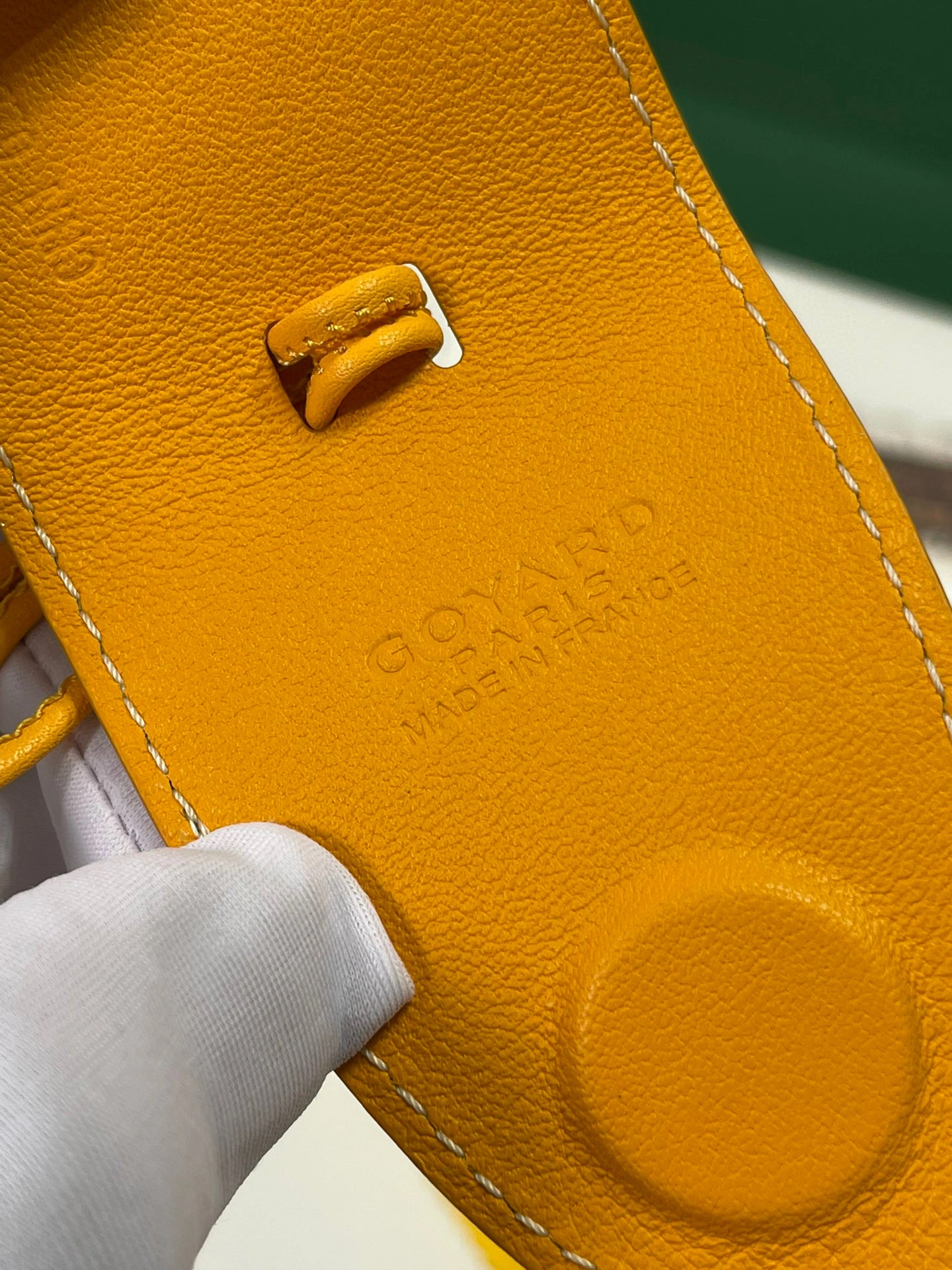 MOMO- high quality version CROCUNPMLCL Croc Universel item：B-B000K2207C