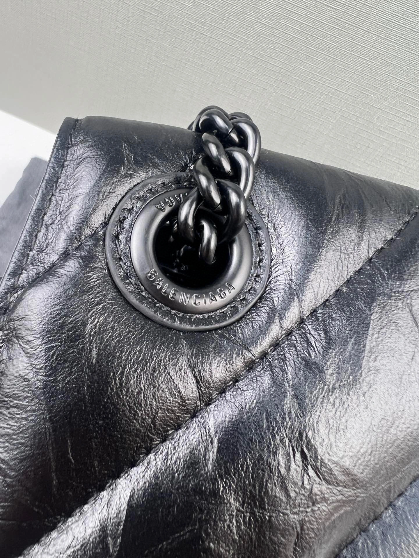 MOMO- high quality version Crush item：B-B563I1524C