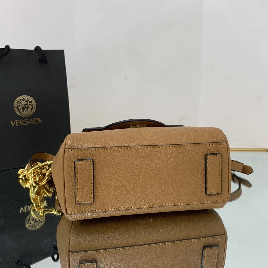 MOMO- high quality version DBFI040-DVIT2T-1N70V item：C-B063B0919C