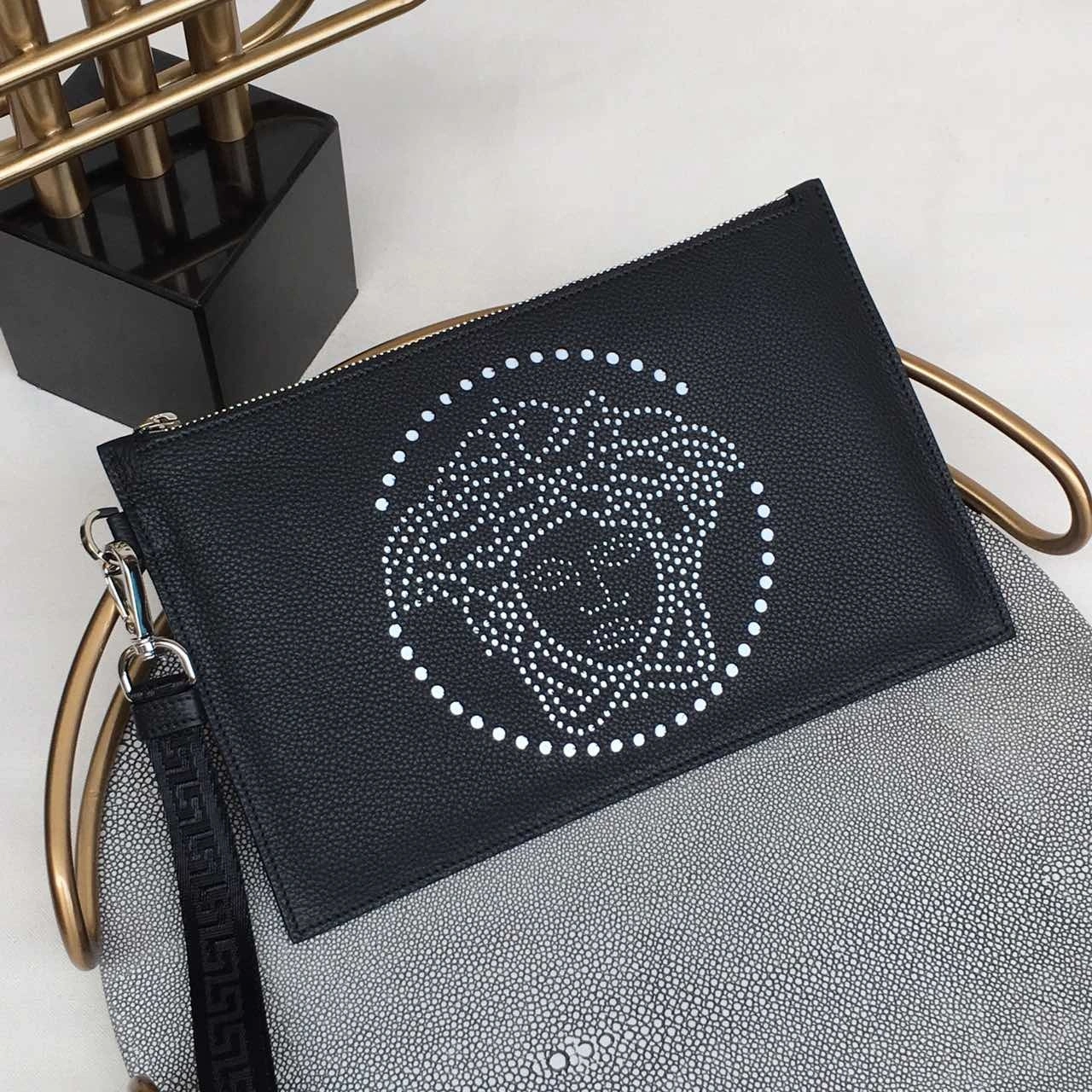 MOMO- high quality version DP84725-DVGSB-KN0JP item：C-B063B0911C