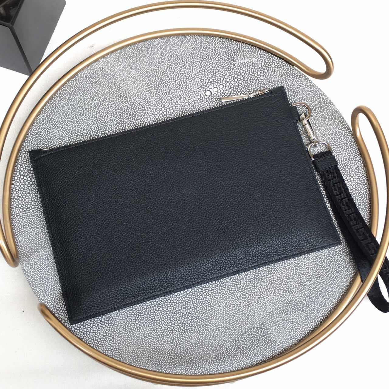 MOMO- high quality version DP84725-DVGSB-KN0JP item：C-B063B0911C