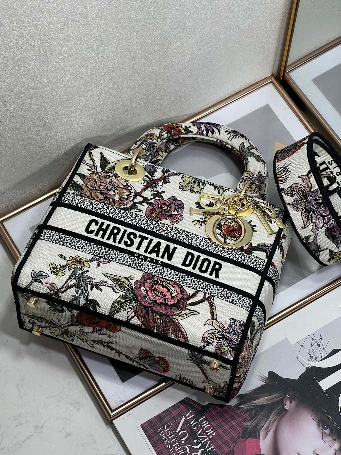 MOMO- high quality version Lady D-Lite item：B-B093L0808C
