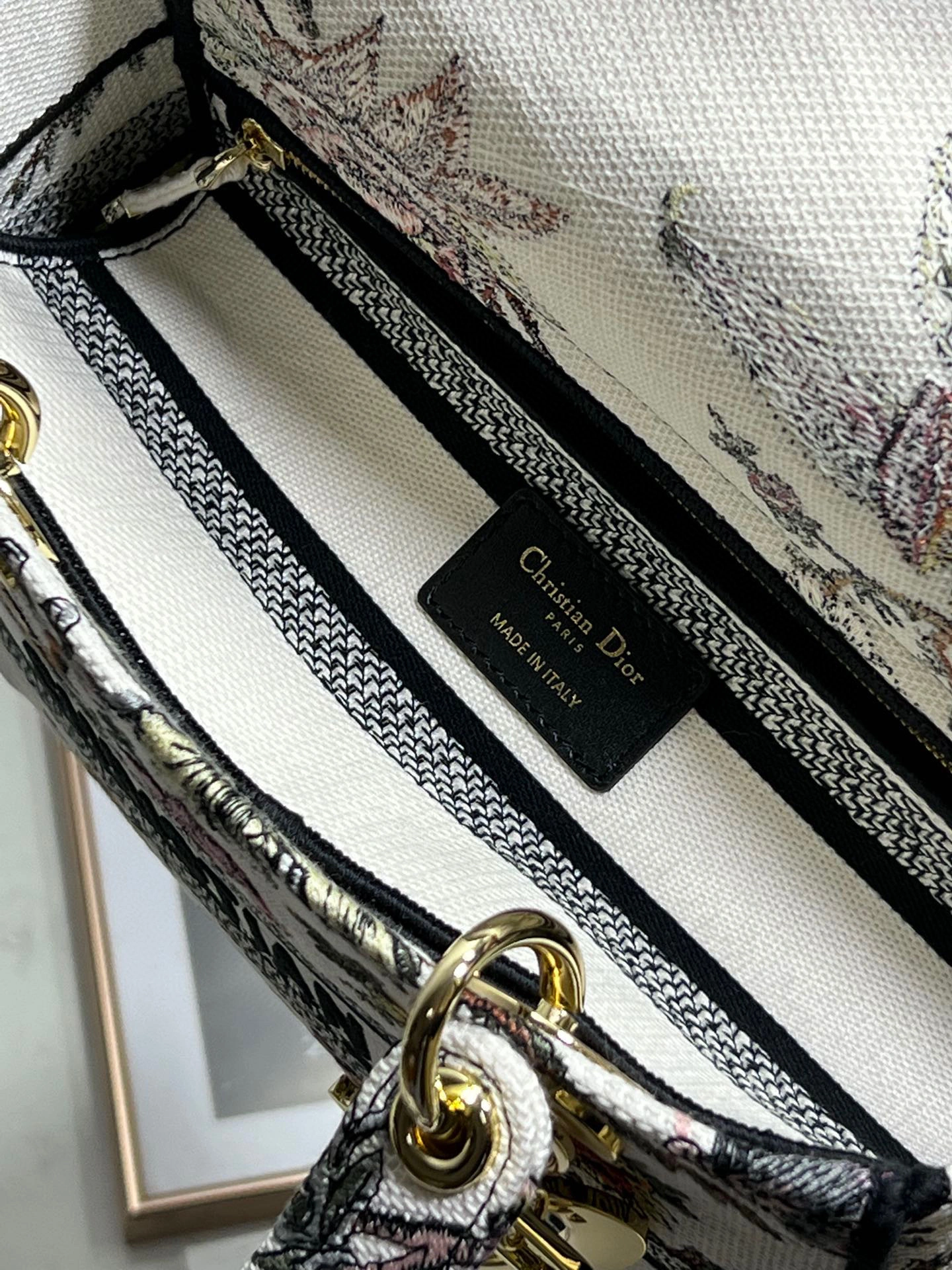 MOMO- high quality version Lady D-Lite item：B-B093L0808C