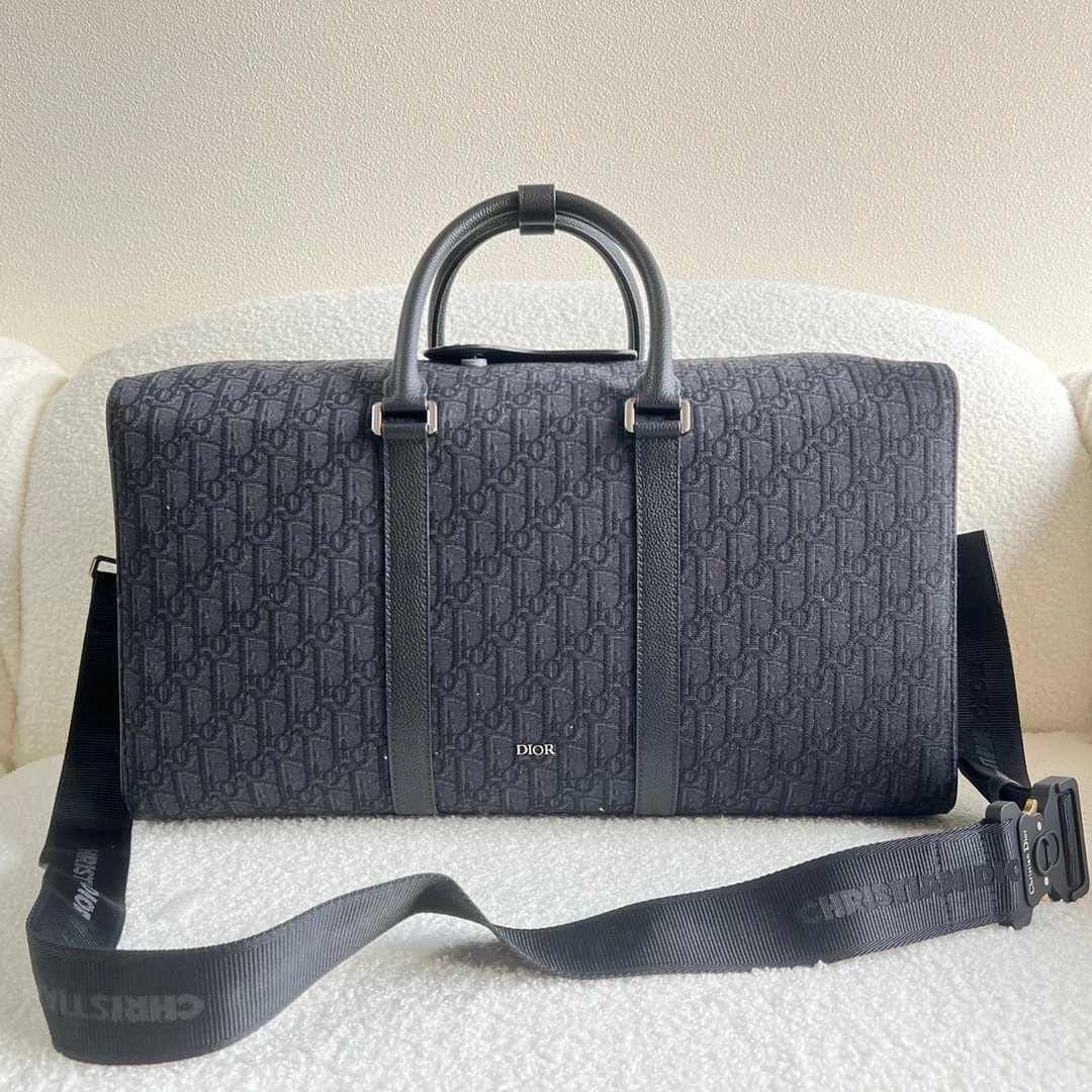 MOMO- high quality version Lingot 50 item：B-B063L0823C