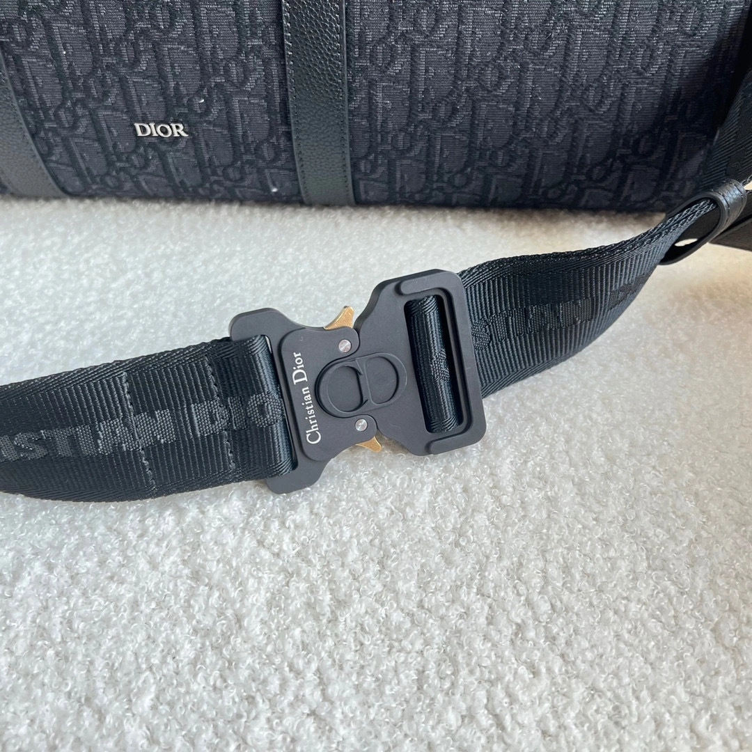 MOMO- high quality version Lingot 50 item：B-B063L0823C