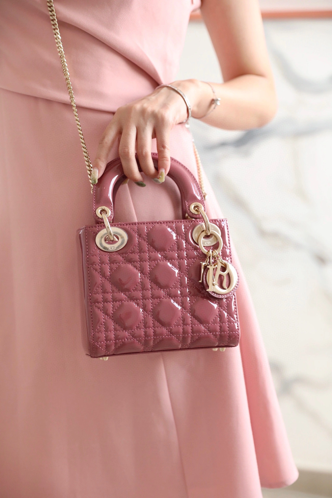 MOMO- high quality version M0505OWCB-M71P item：B-B202K2709C