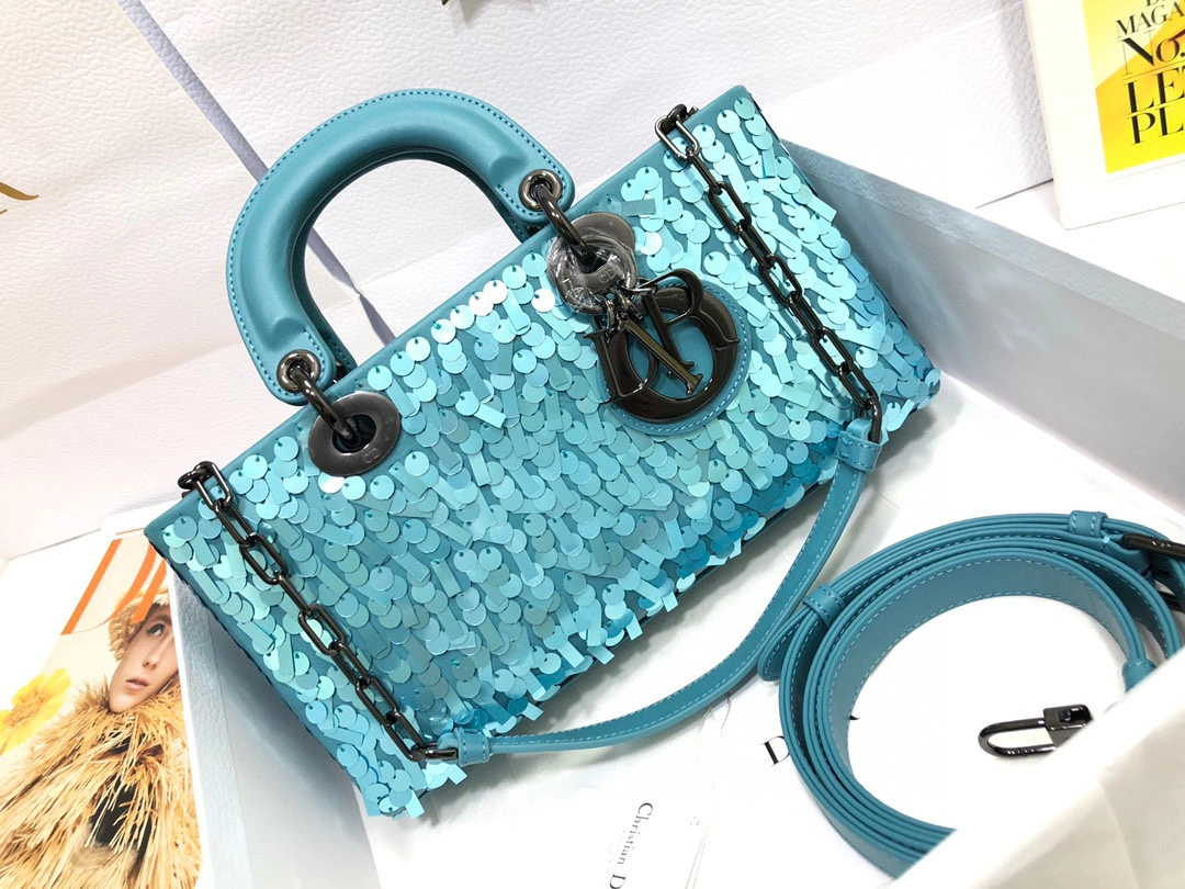 MOMO- high quality version M0540BRQT-M76E item：B-B063L0703C